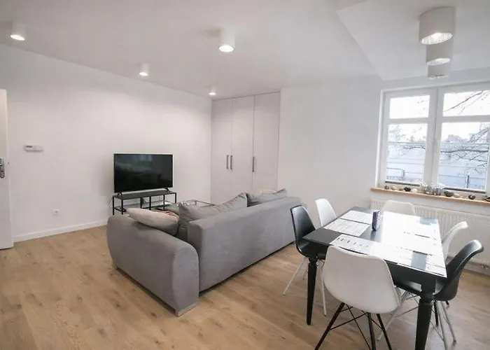 Warszawska 11 * Polanica-Zdrój